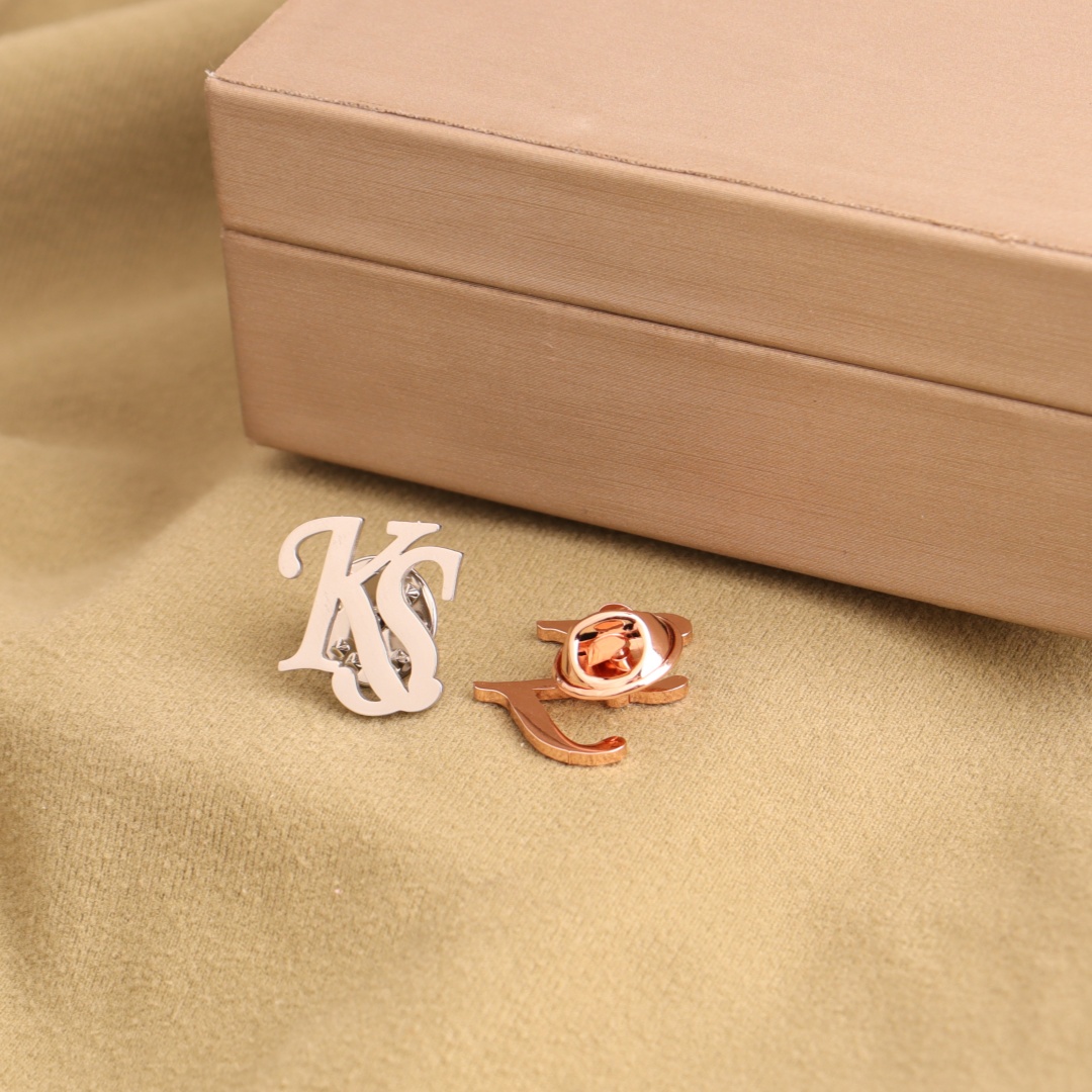 Spersonalizowane inicjały Przy – Vintage Brooch Pin recenzja i cena
